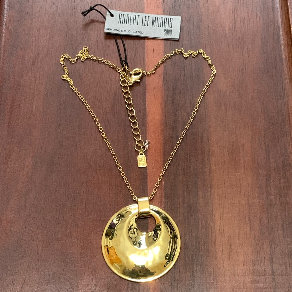 Nwt Robert Lee Morris Gold Plated Slightly Hammered Circle Necklace 26$